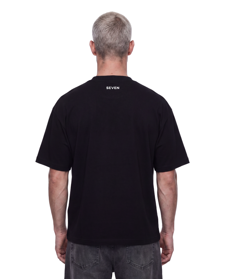 men's oversize t-shirt with white logo