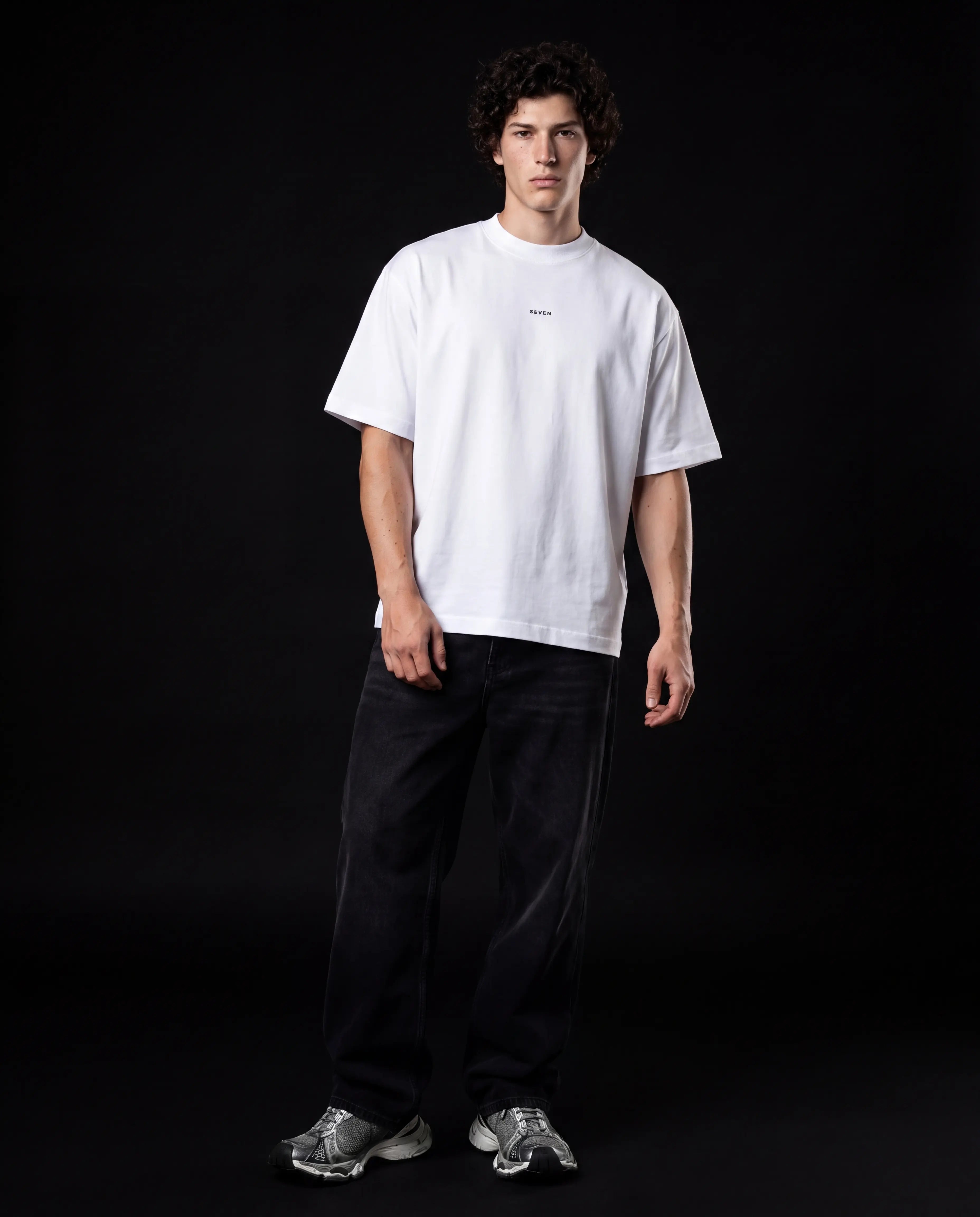 men's oversize t-shirt with black logo