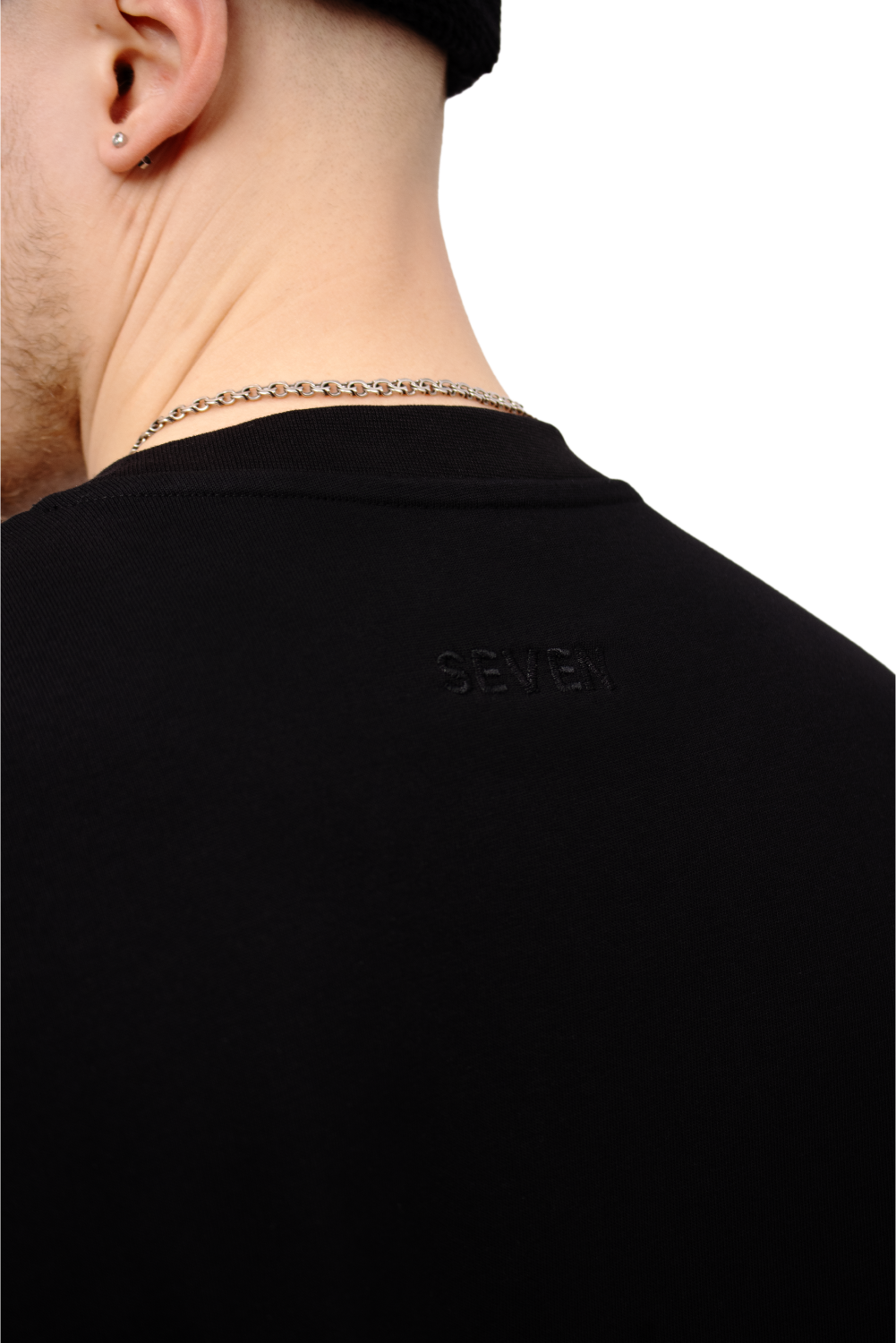 men's oversize t-shirt with black logo